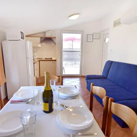 Alex 2 Kat By Interhome Apartament