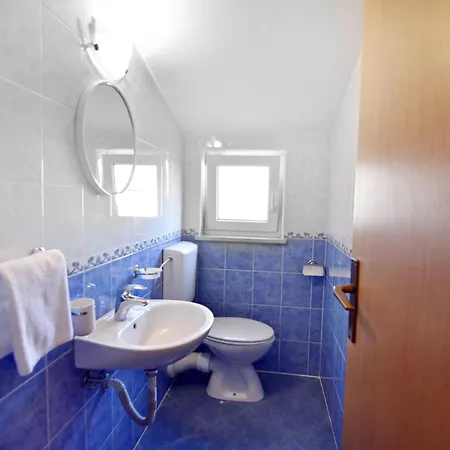 Alex 2 Kat By Interhome Apartamento Umago