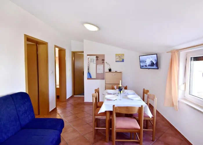 Alex 2 Kat By Interhome Umag