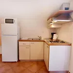 Apartament Alex 2 Kat By Interhome