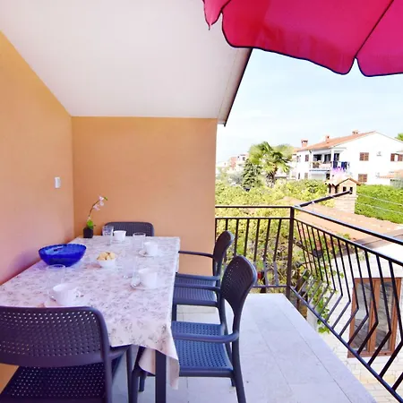 Alex 2 Kat By Interhome Apartman