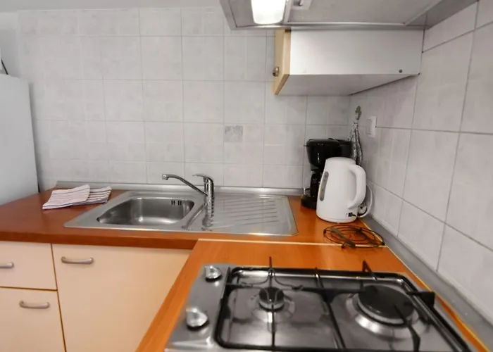 Apartman Alex 2 Kat By Interhome *